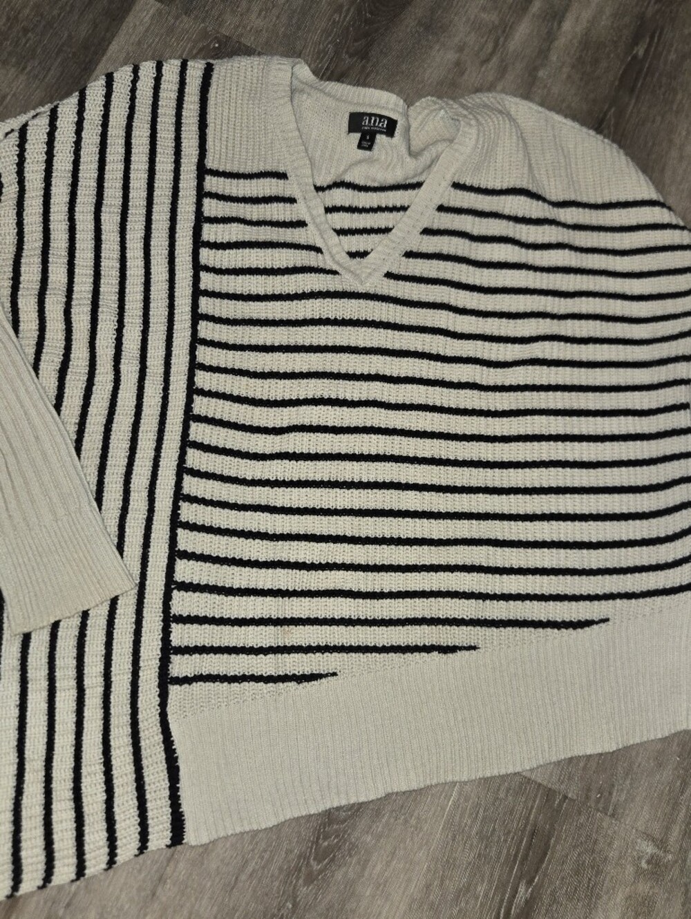 a.n.a Womens Small Striped Cream And Black Knit Dolman Sweater‎ Top Sz Small